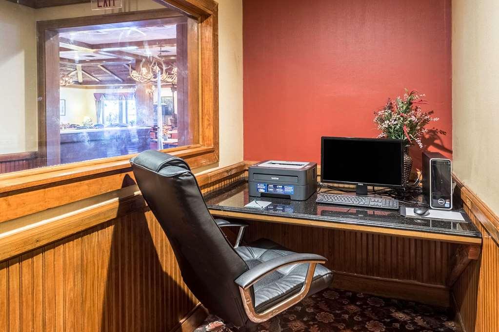 Quality Inn & Suites Baton Rouge West - Port Allen Facilities photo